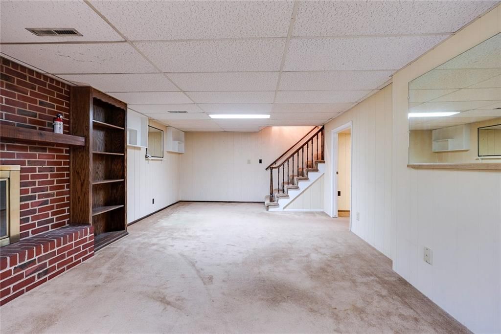 4722 Hedges Avenue — photo 27