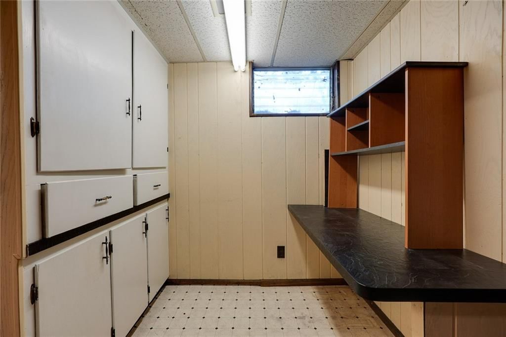4722 Hedges Avenue — photo 31