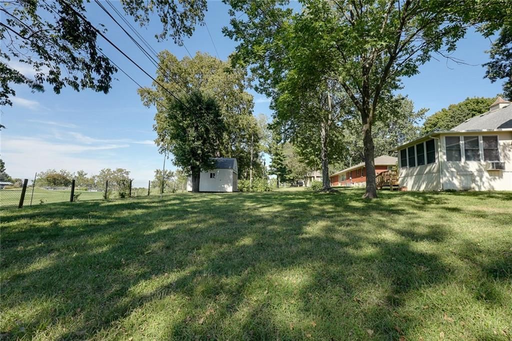 4722 Hedges Avenue — photo 41