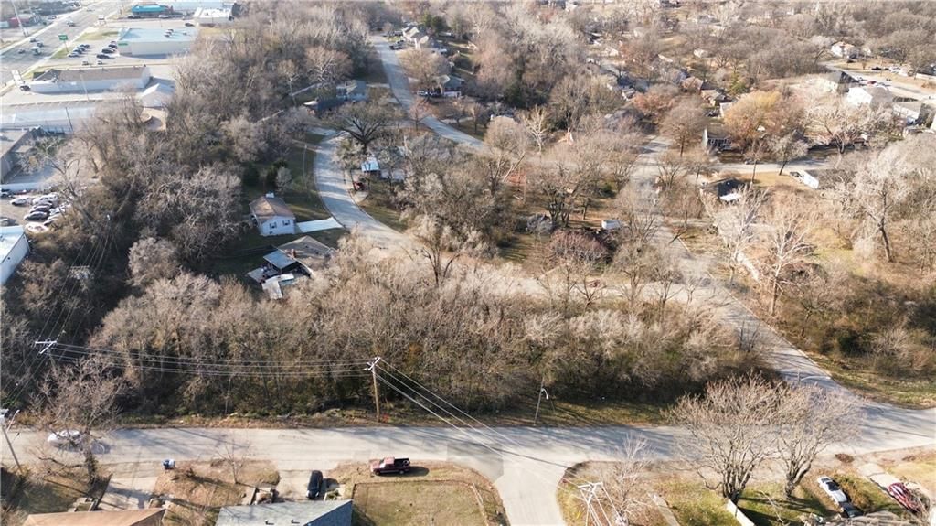 11621 Circle Drive — photo 7