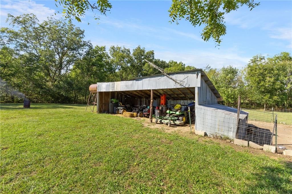 671 NE 750 Road — photo 49