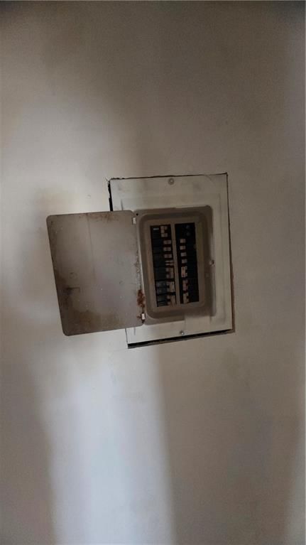 325 Monroe Street — photo 19