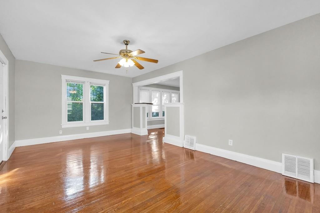 2908 Charles Street — photo 6