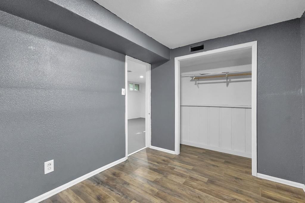 2908 Charles Street — photo 32