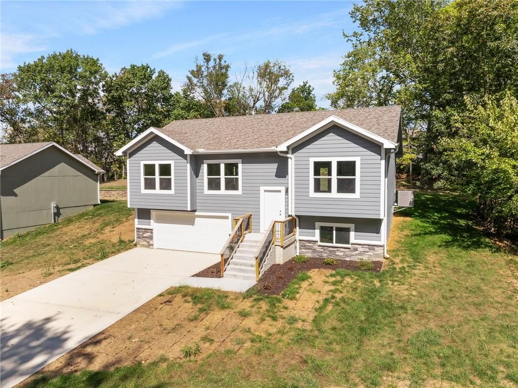 134 Cedar Court — photo 2