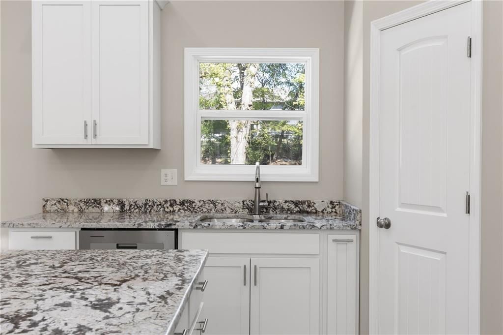 134 Cedar Court — photo 11