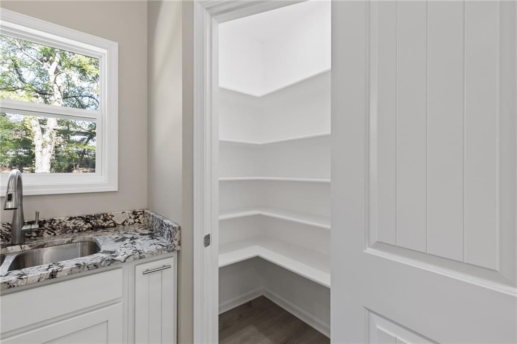 134 Cedar Court — photo 12