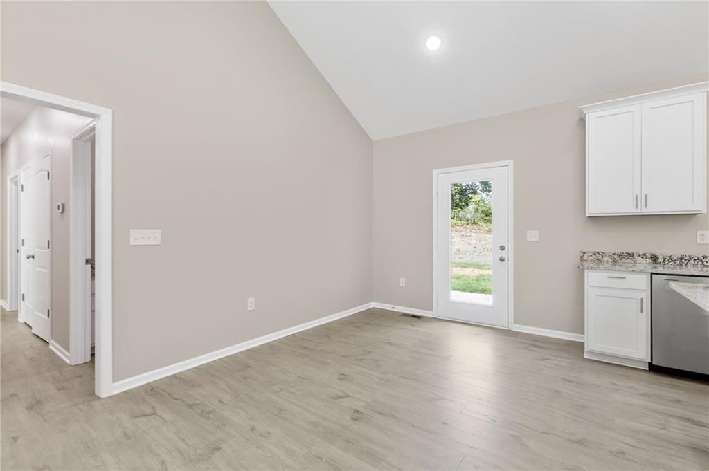 134 Cedar Court — photo 17