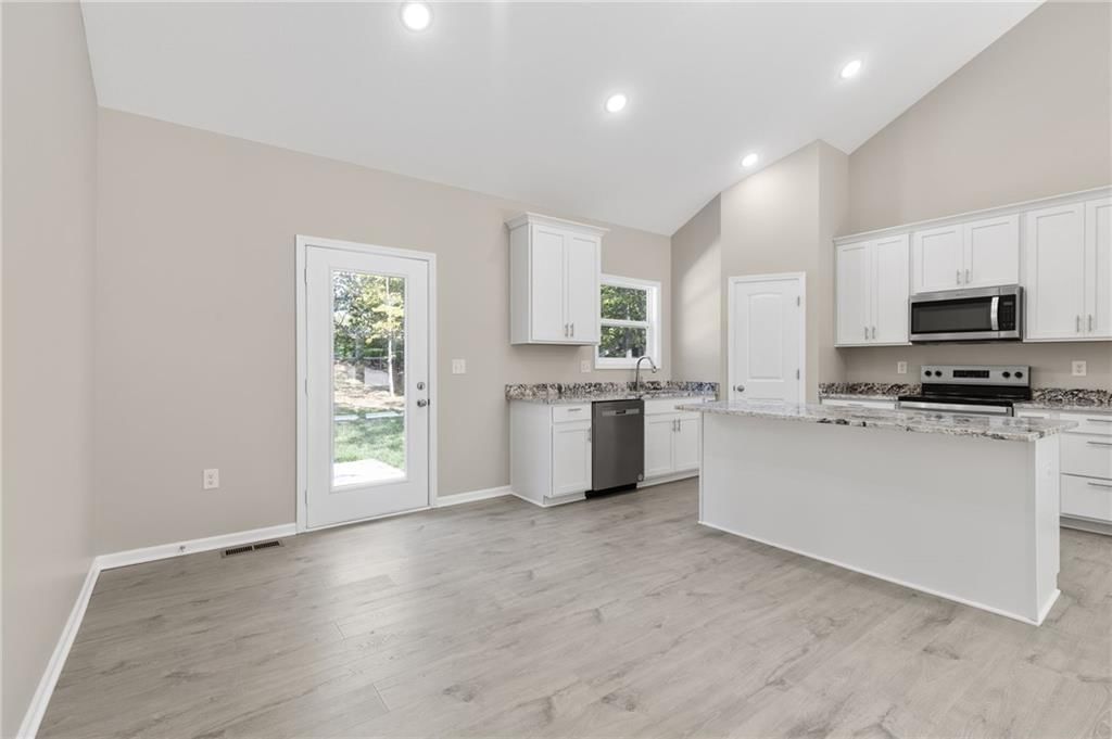 134 Cedar Court — photo 18
