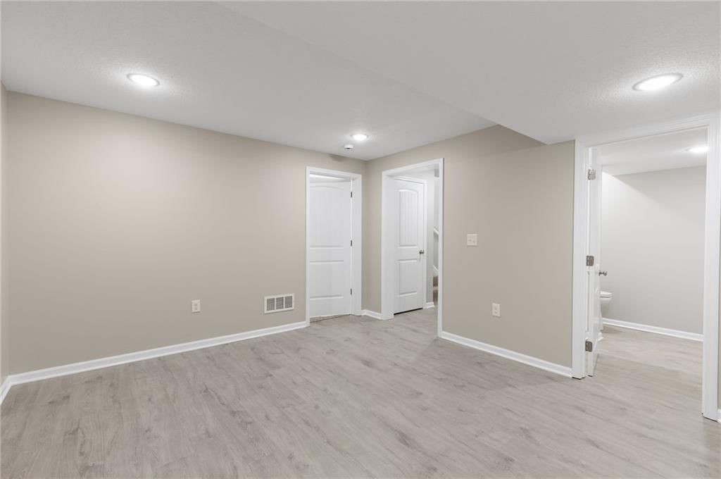 134 Cedar Court — photo 31