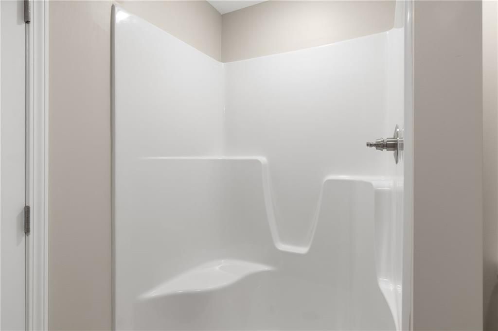 134 Cedar Court — photo 33