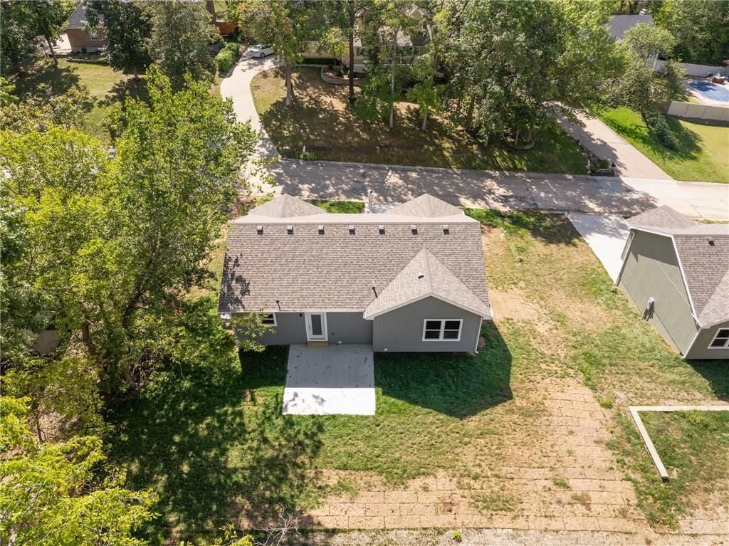 134 Cedar Court — photo 43