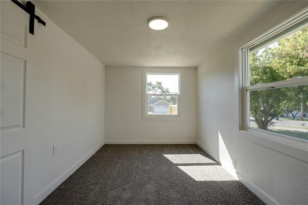 335 E Mason Street Street — photo 8