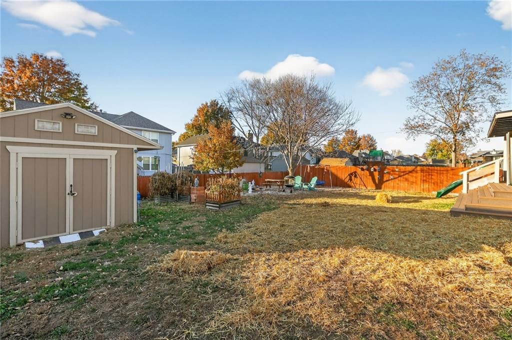 836 SW Lee Ann Drive — photo 34