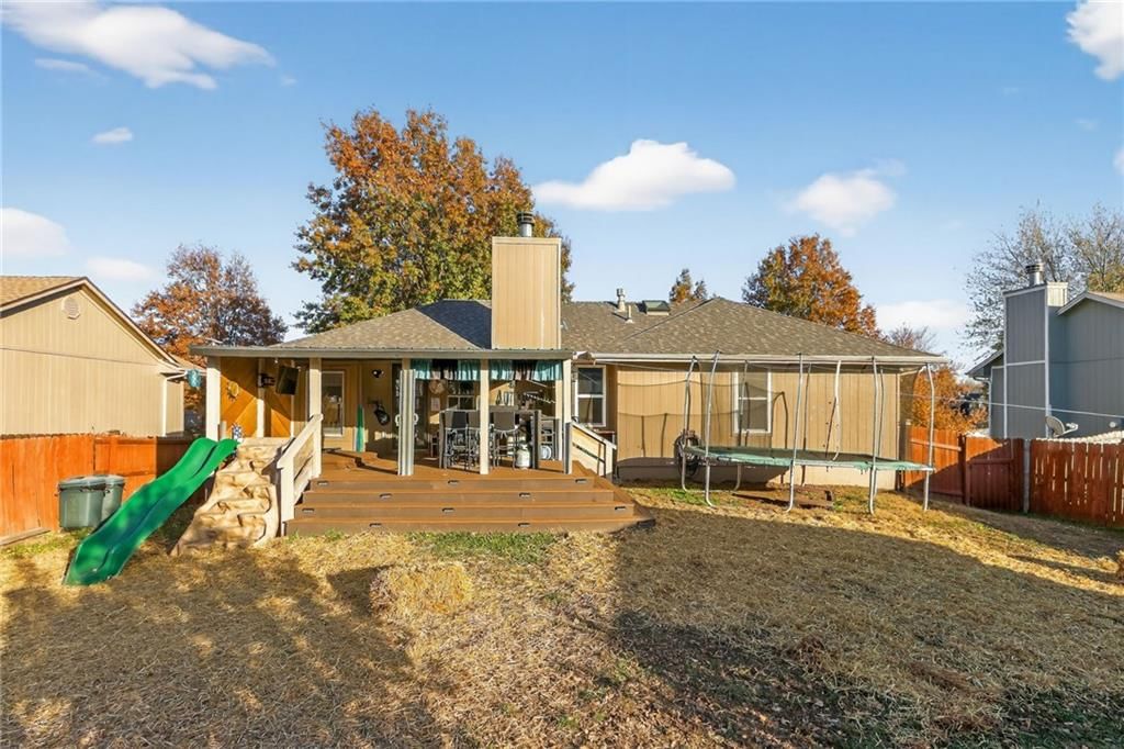 836 SW Lee Ann Drive — photo 36