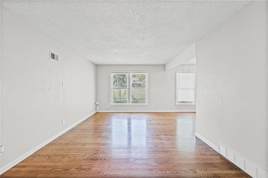 4206 E 104th Terrace — photo 7