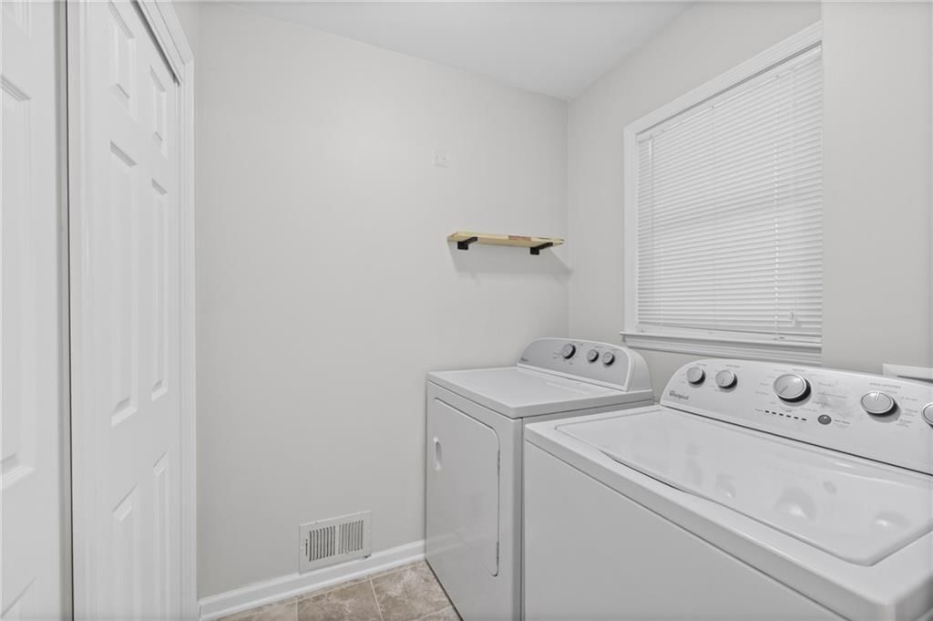 4206 E 104th Terrace — photo 13