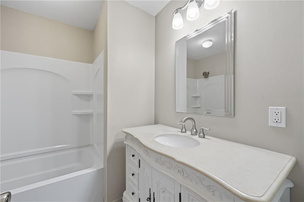 4206 E 104th Terrace — photo 22