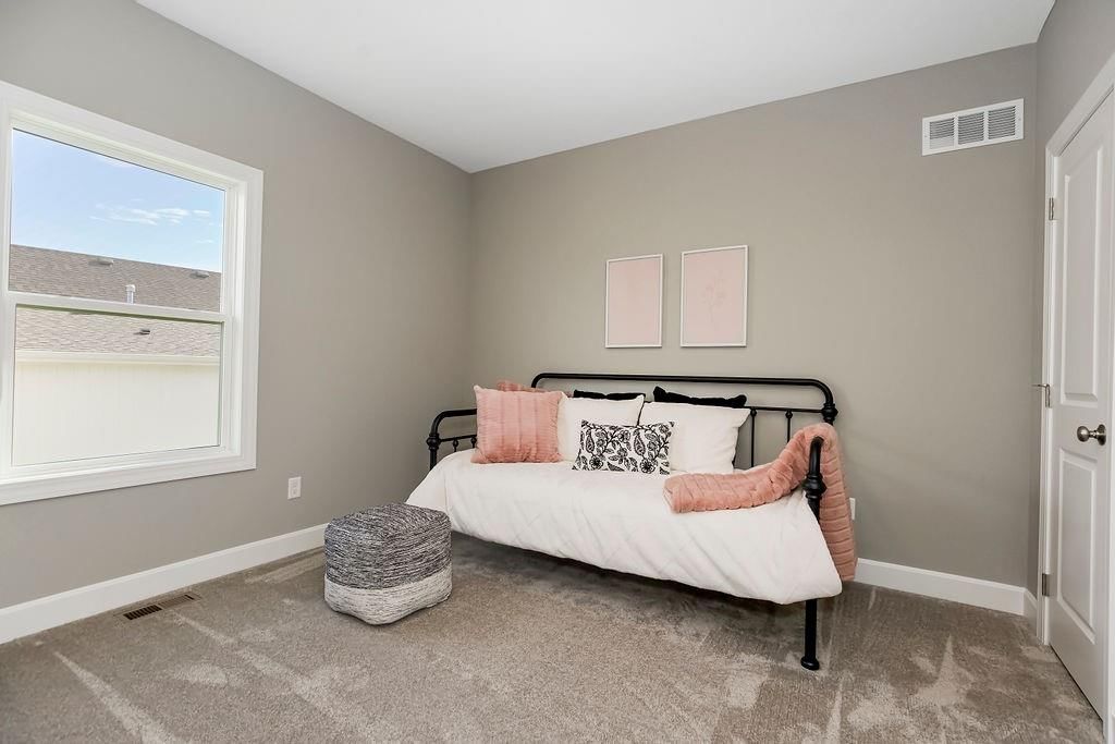 15841 ALHAMBRA Street — photo 10