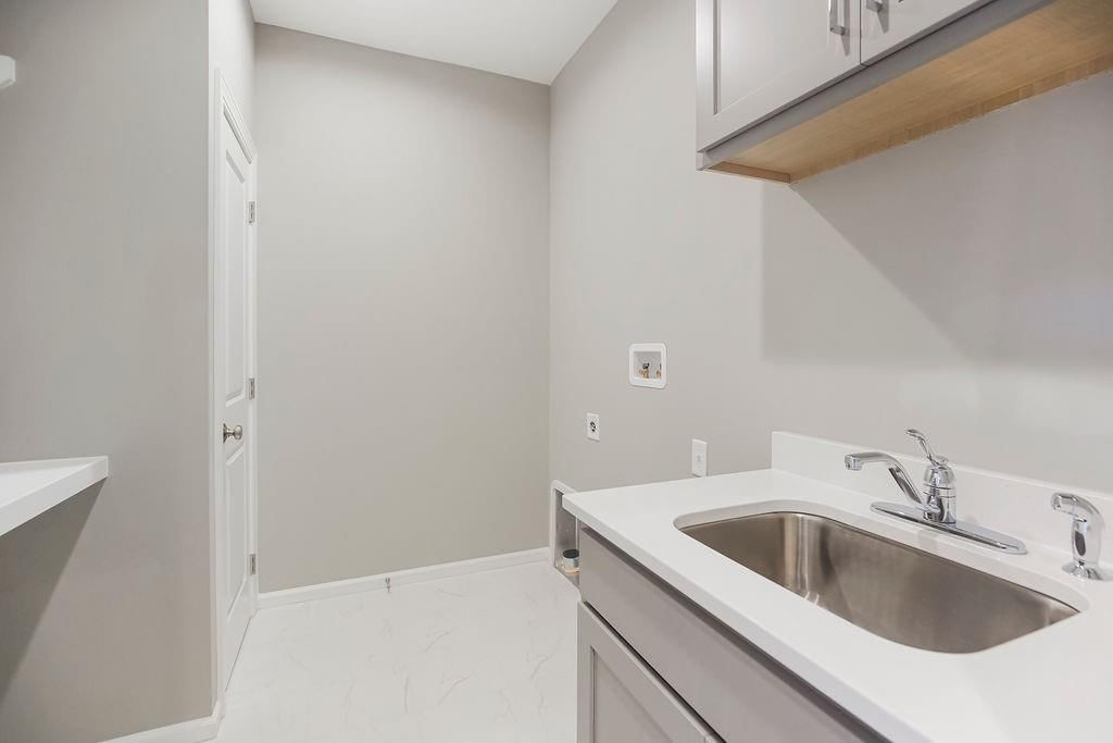 15841 ALHAMBRA Street — photo 37