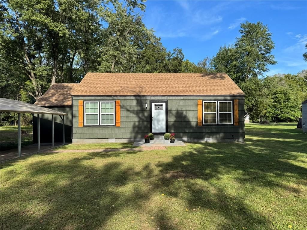 509 WAVERLY Way, Coffeyville, KS