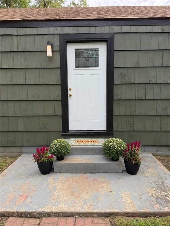 509 WAVERLY Way — photo 4