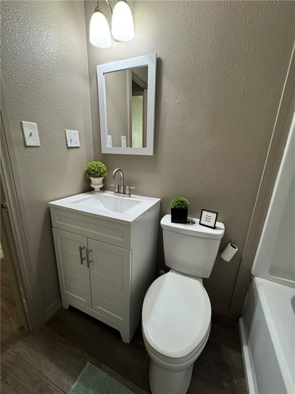 509 WAVERLY Way — photo 24