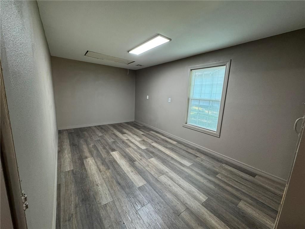 509 WAVERLY Way — photo 28