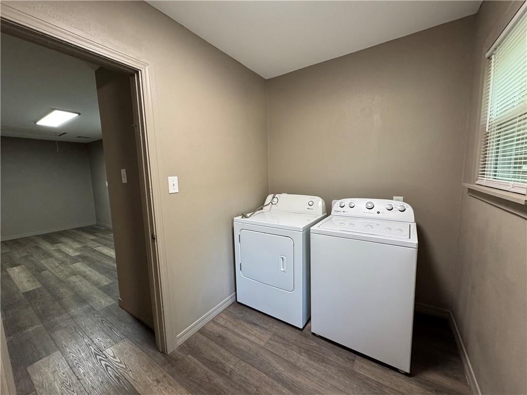 509 WAVERLY Way — photo 31