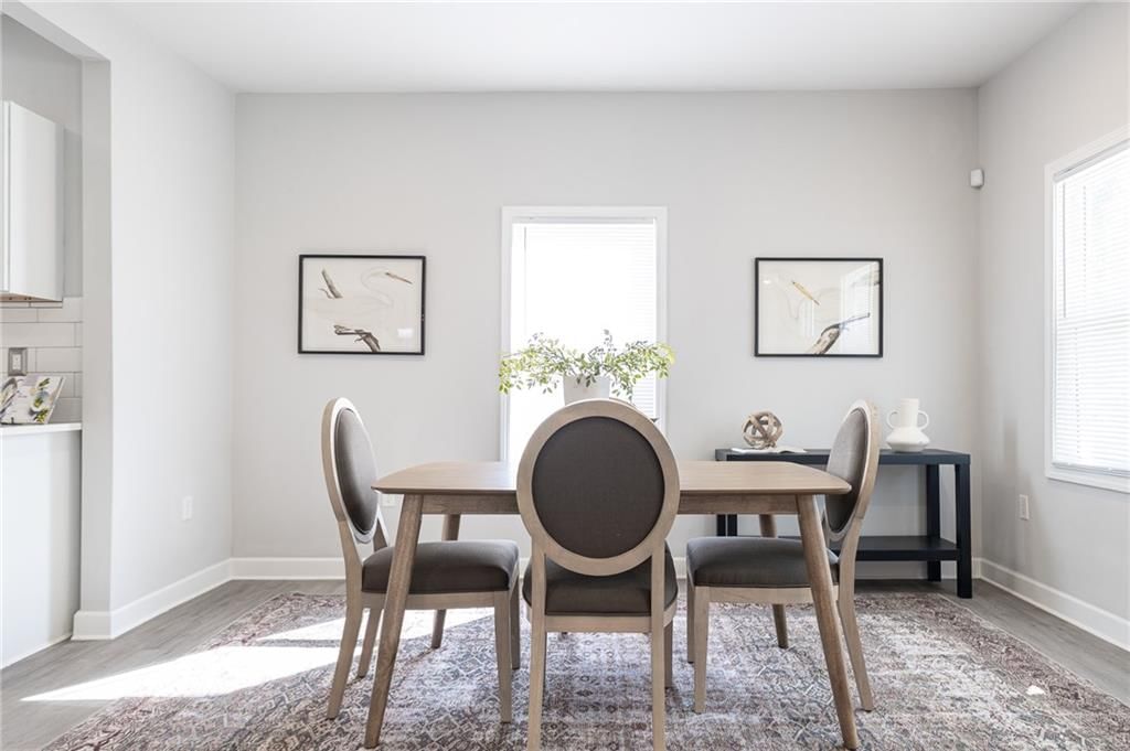 423 N Drury Avenue — photo 10