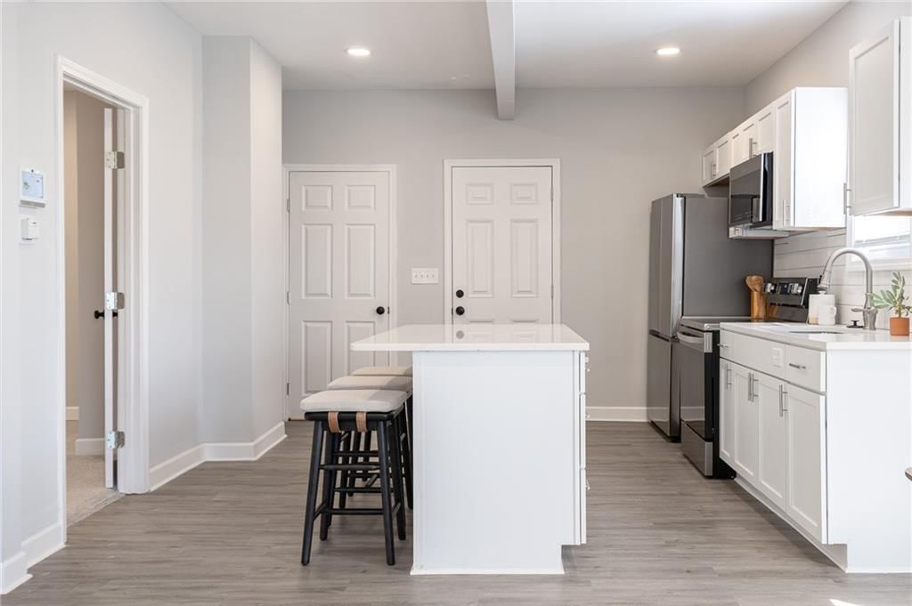 423 N Drury Avenue — photo 14