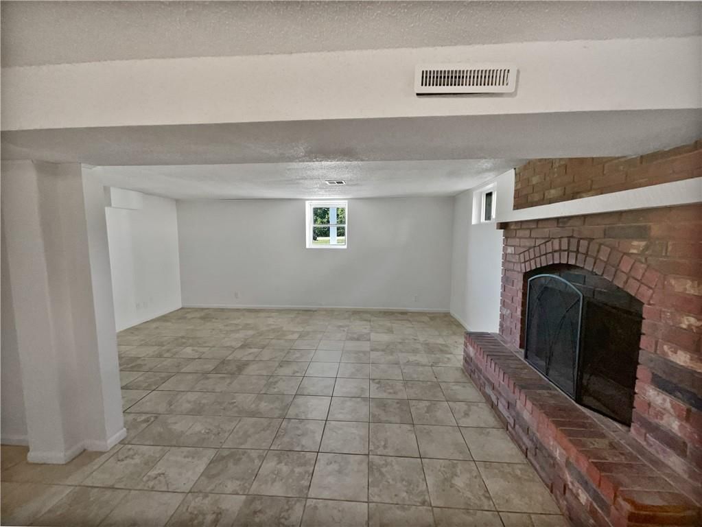 1209 Liberty Drive Terrace — photo 15