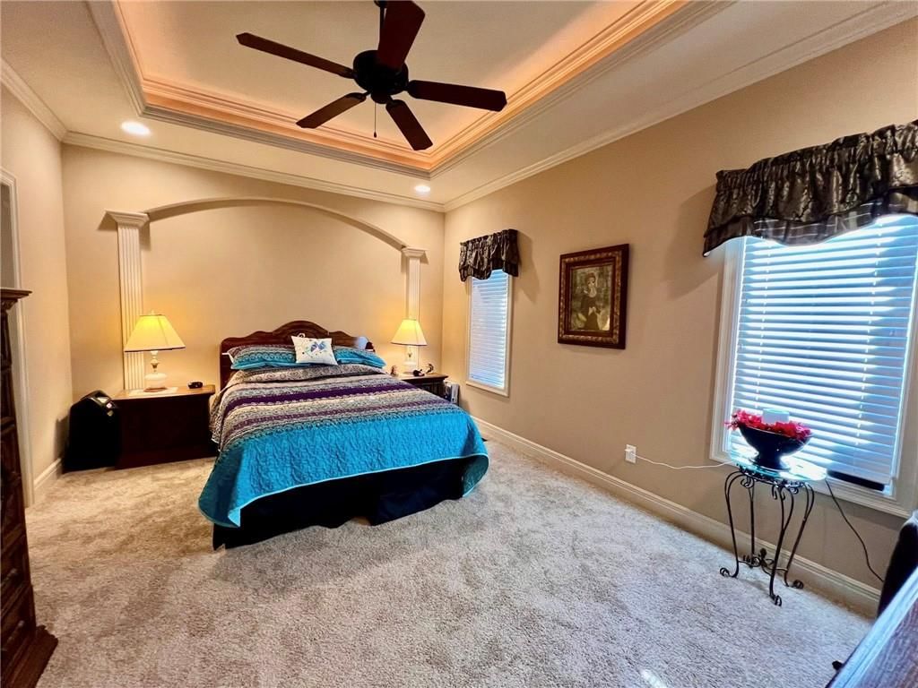 4149 NE Chapel Manor Drive — photo 16