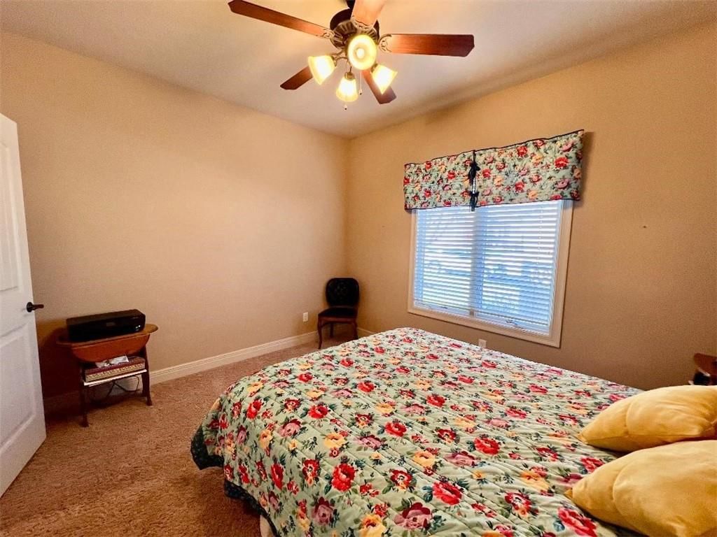 4149 NE Chapel Manor Drive — photo 27
