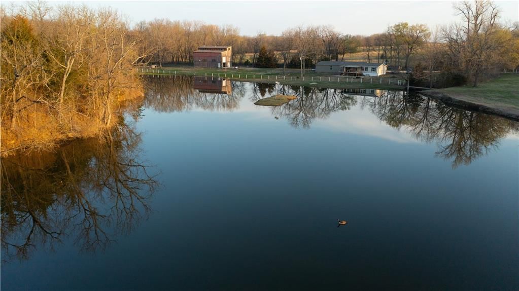 5783 Union Road, McLouth, KS