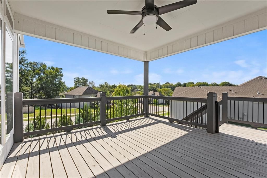 815 SE Shamrock Lane — photo 29