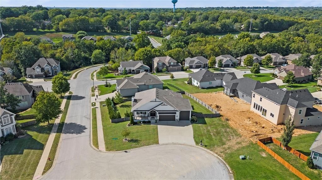 815 SE Shamrock Lane — photo 35