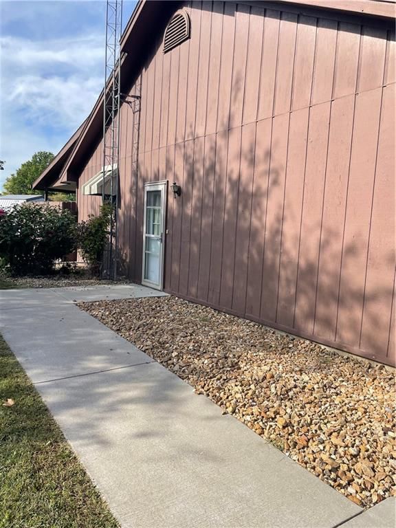 1309 Dekalb Drive — photo 30