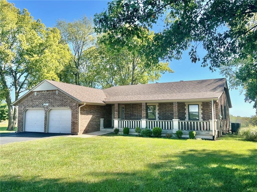 27511 E Blue Mills Road, Sibley, MO
