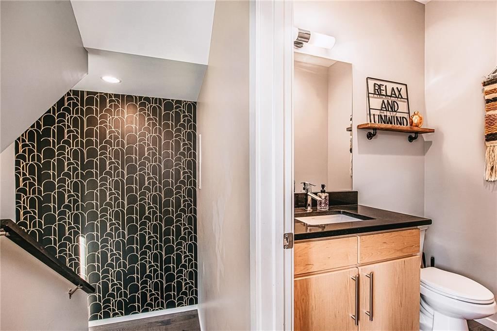 824 E 27th St Street — photo 5