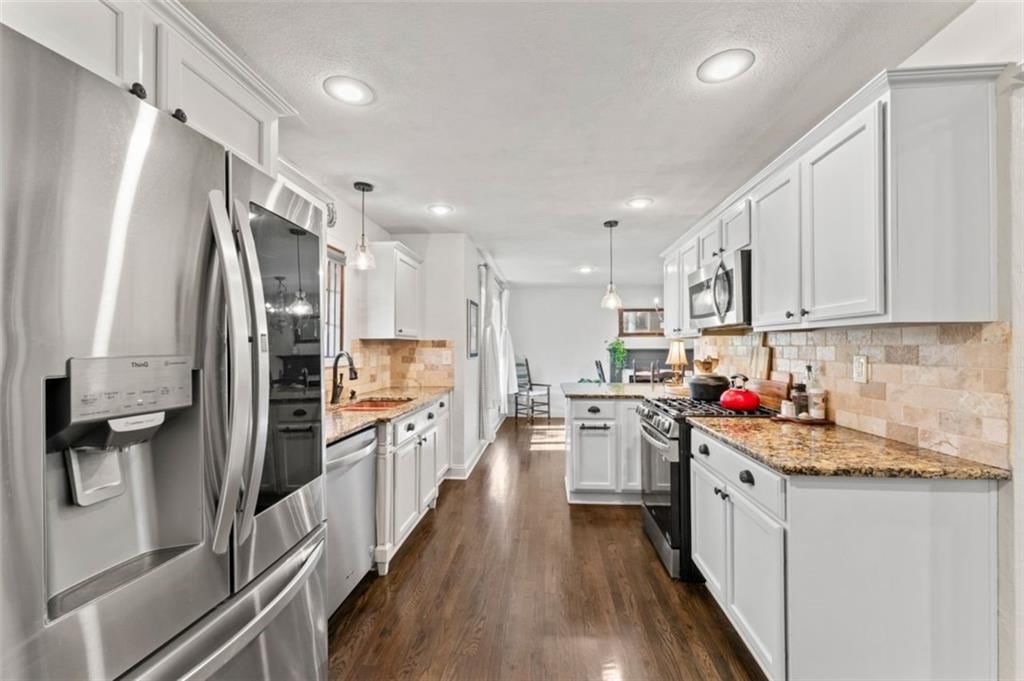 3816 W 50th Street — photo 16
