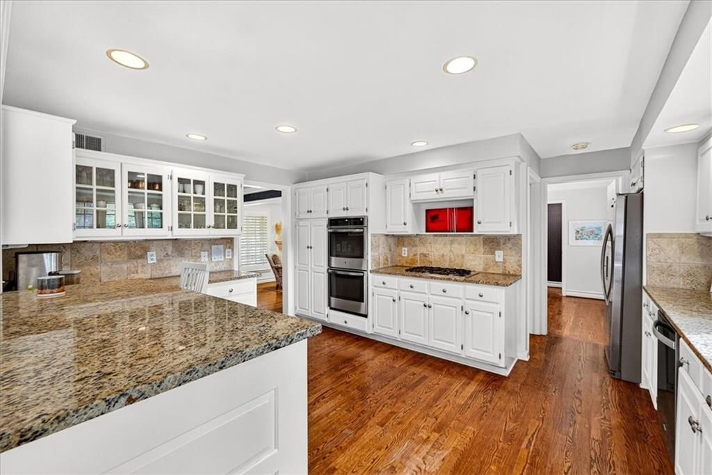 6010 Reinhardt Drive — photo 17