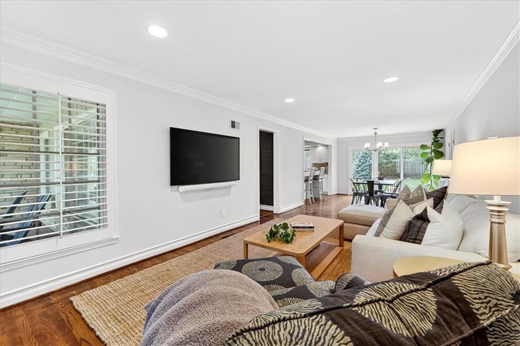 6010 Reinhardt Drive — photo 26