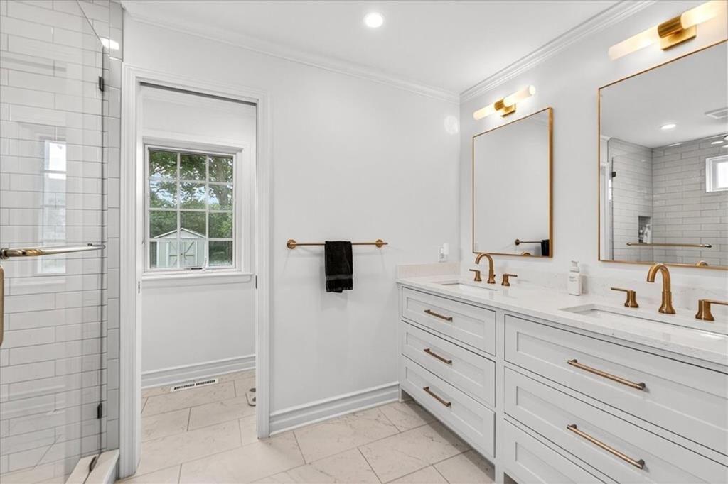 6010 Reinhardt Drive — photo 42