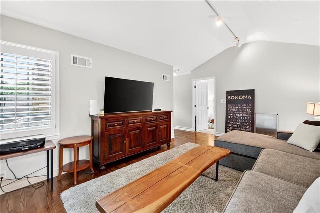 6010 Reinhardt Drive — photo 55