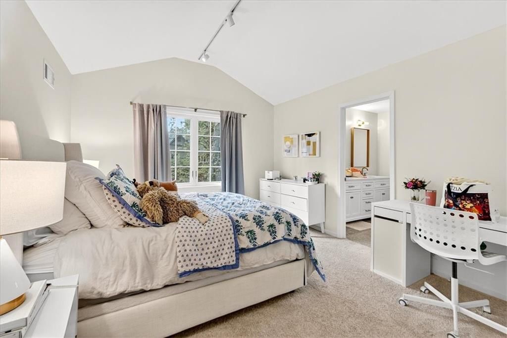 6010 Reinhardt Drive — photo 56