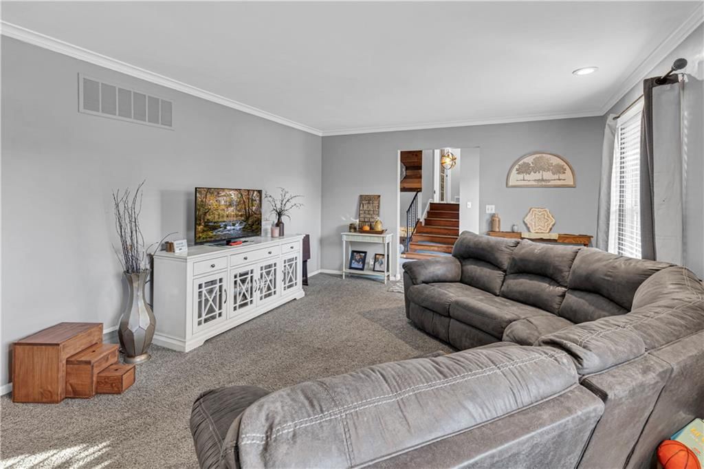 102 Brookside Drive — photo 8