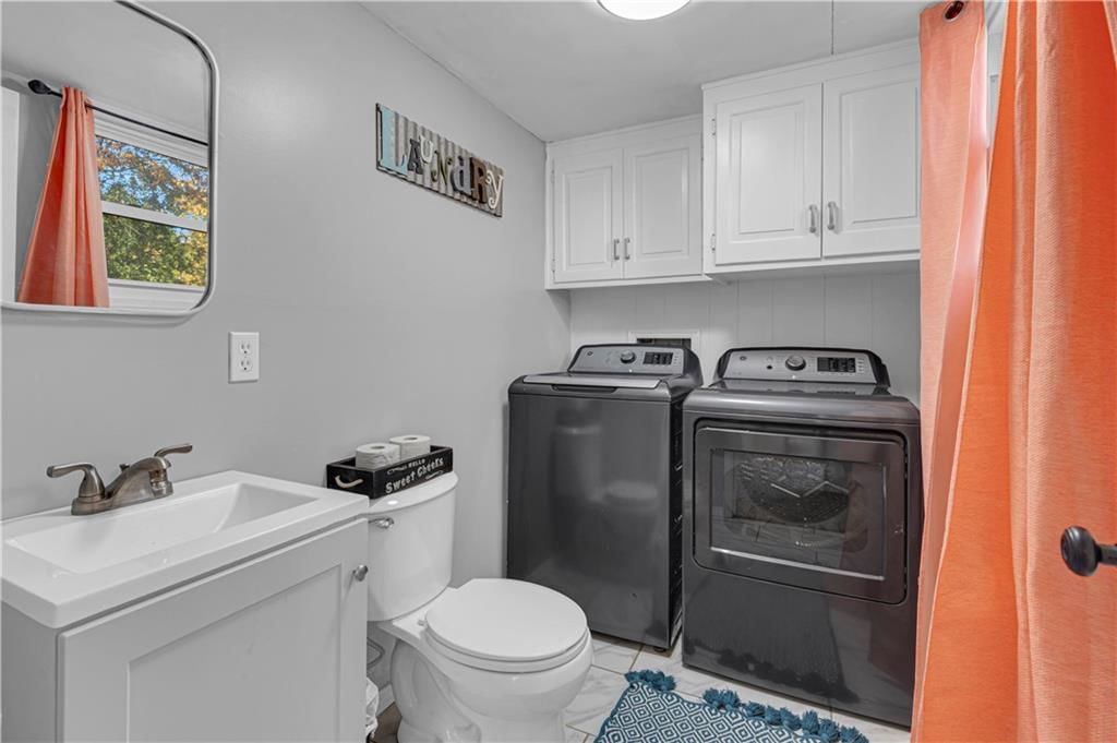 102 Brookside Drive — photo 32