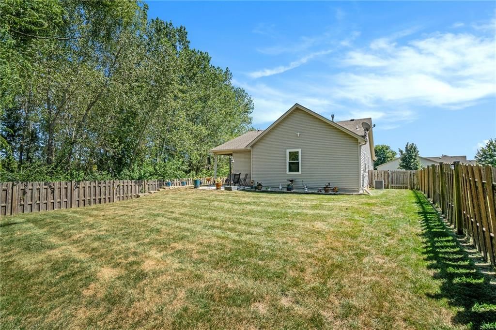 1100 SW Blackpool Drive — photo 19