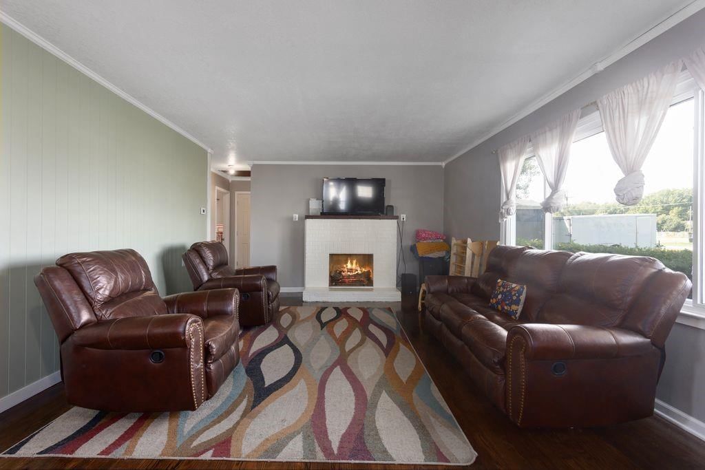 808 E Front Street — photo 8